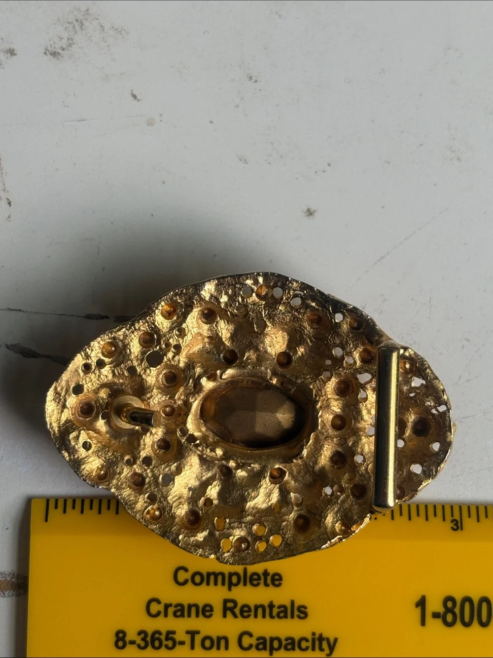 N/A elegant gold